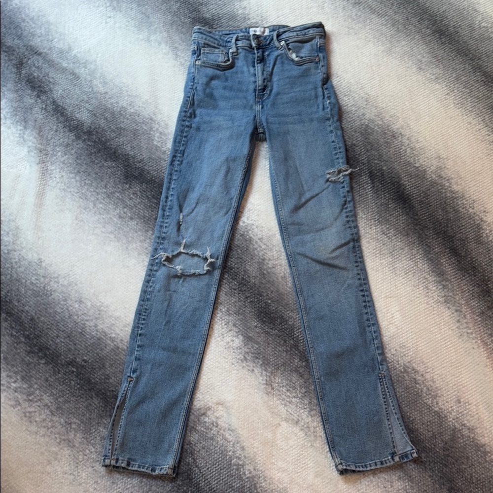 Zara High Waisted Skinny Split End Distressed Jeans Sz 4